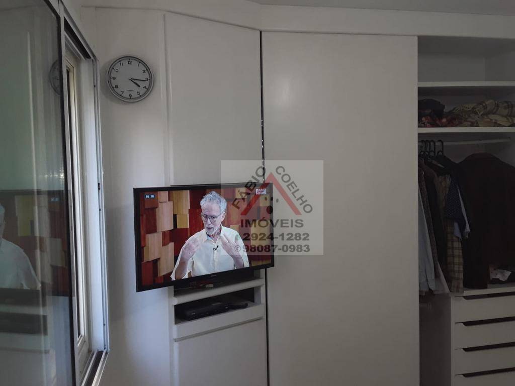 Apartamento à venda com 3 quartos, 75m² - Foto 19