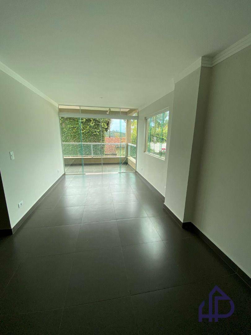 Casa para alugar com 3 quartos, 248m² - Foto 21
