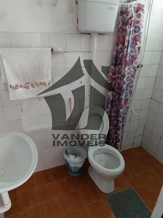 Casa à venda com 5 quartos, 300m² - Foto 12