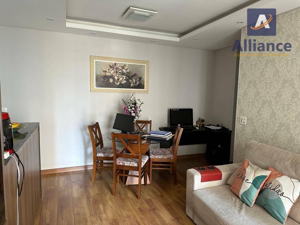 Apartamento à venda com 2 quartos, 69m² - Foto 4