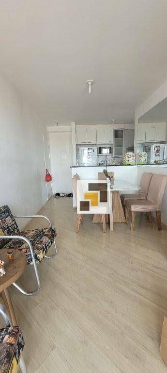 Apartamento à venda com 2 quartos, 62m² - Foto 17