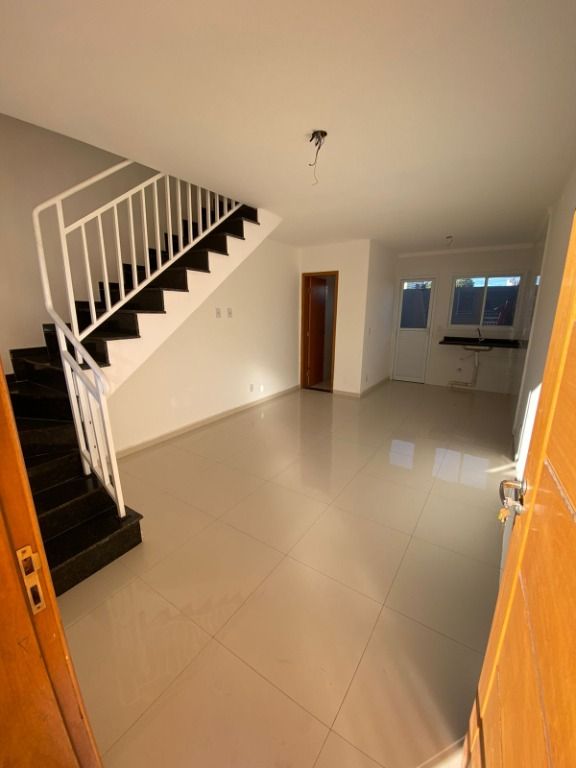 Sobrado à venda com 2 quartos, 67m² - Foto 13