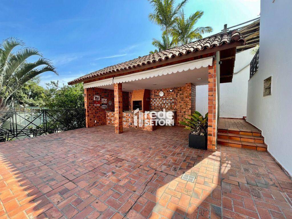 Casa de Condomínio à venda com 5 quartos, 650m² - Foto 3