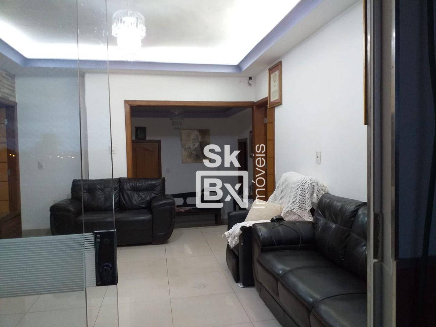 Casa à venda com 4 quartos, 550m² - Foto 15