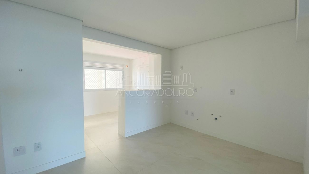 Apartamento à venda com 4 quartos, 145m² - Foto 14