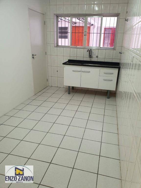 Sobrado à venda com 2 quartos, 126m² - Foto 5