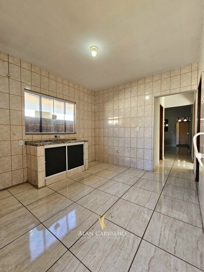 Casa à venda com 5 quartos, 300m² - Foto 14