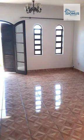 Sobrado à venda com 3 quartos, 182m² - Foto 2