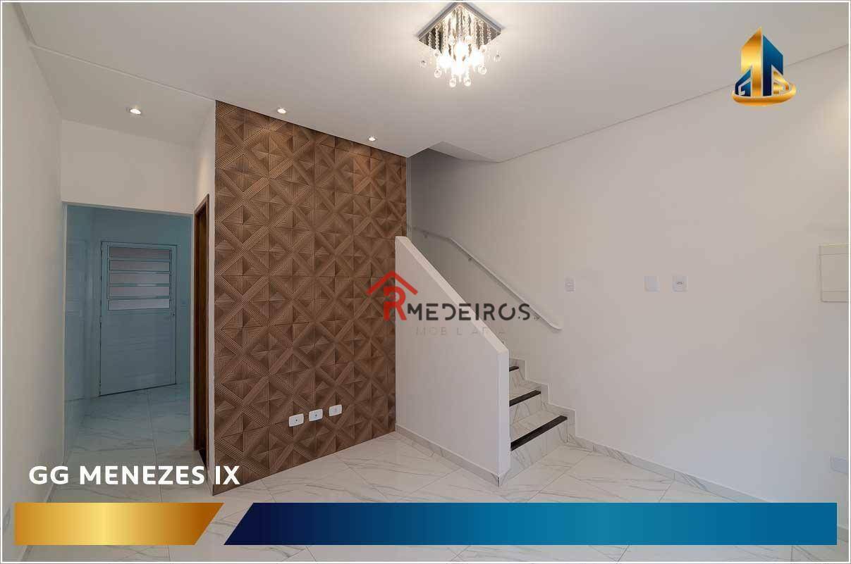 Casa à venda com 2 quartos, 59m² - Foto 3