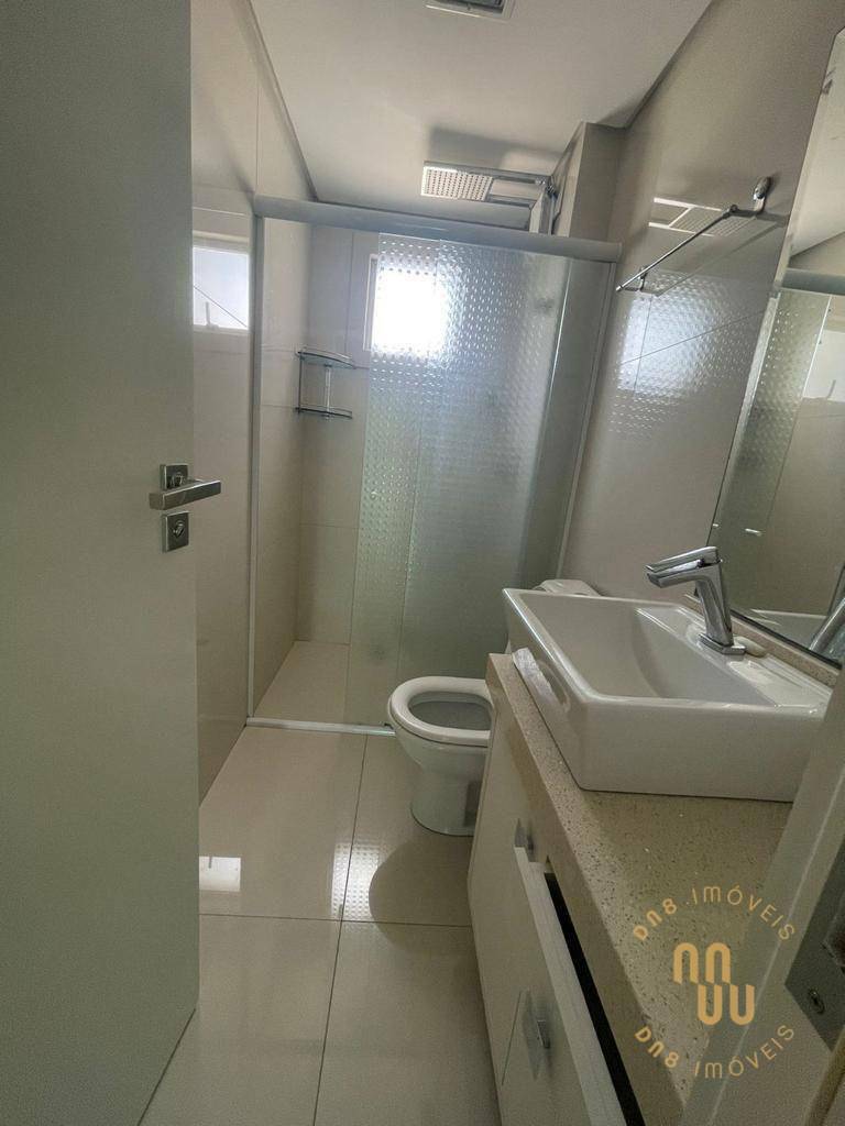 Apartamento à venda com 4 quartos, 137m² - Foto 14