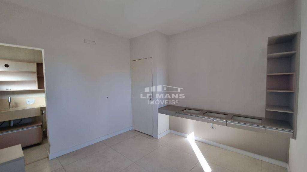 Apartamento à venda com 3 quartos, 75m² - Foto 10