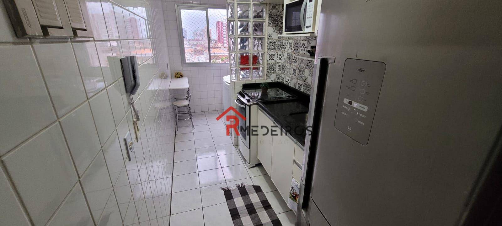 Apartamento à venda com 2 quartos, 60m² - Foto 13