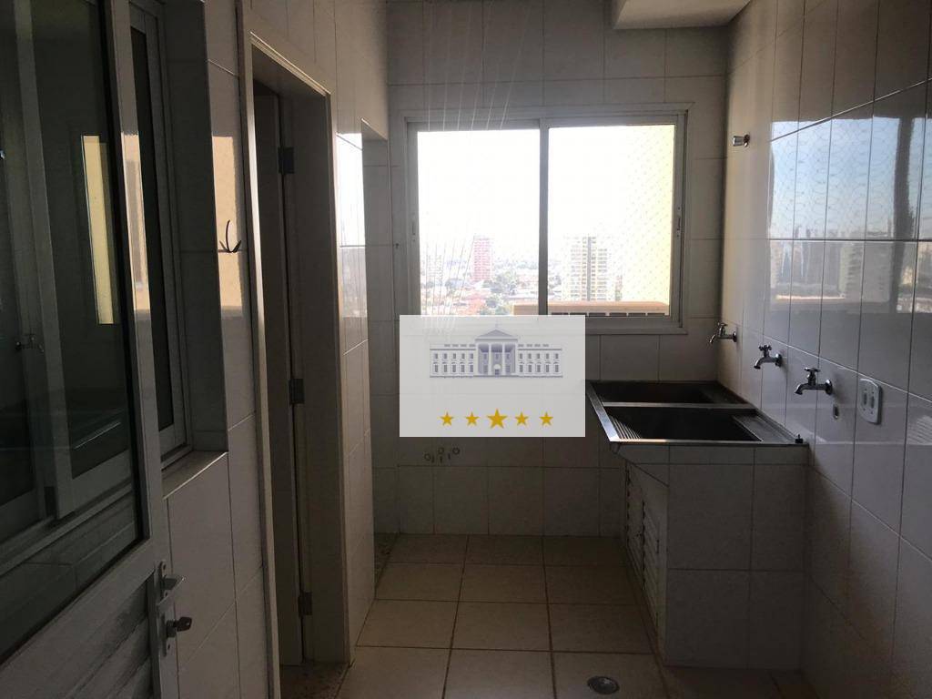 Apartamento à venda com 3 quartos, 215m² - Foto 14