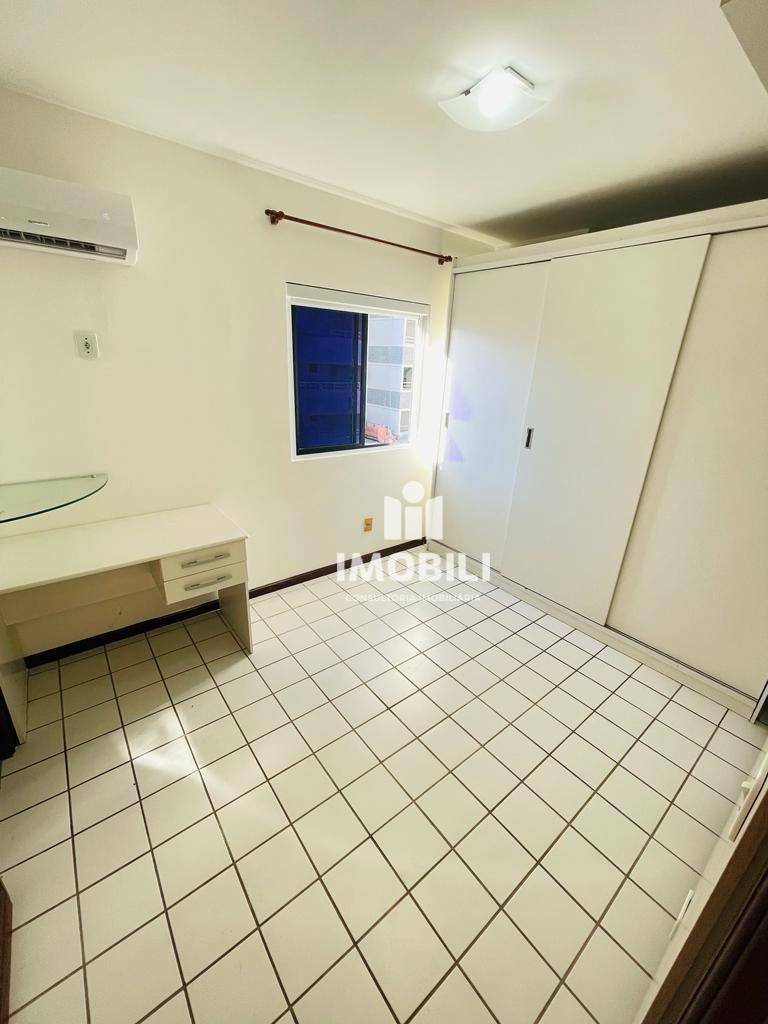 Apartamento à venda com 2 quartos, 68m² - Foto 6