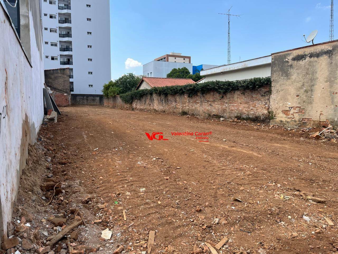 Terreno à venda, 680M2 - Foto 2
