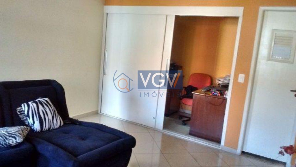 Casa de Condomínio à venda com 3 quartos, 268m² - Foto 1