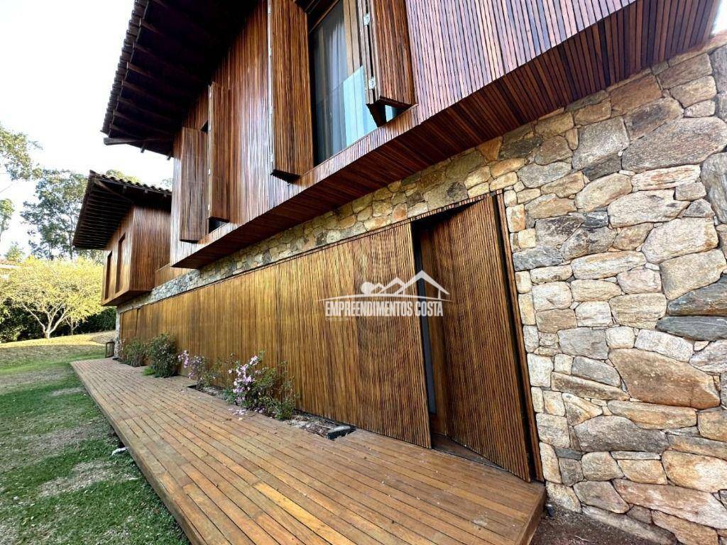 Casa de Condomínio à venda com 14 quartos, 1800m² - Foto 3