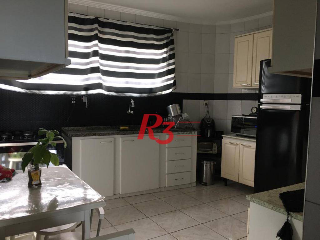 Apartamento à venda com 3 quartos, 164m² - Foto 6