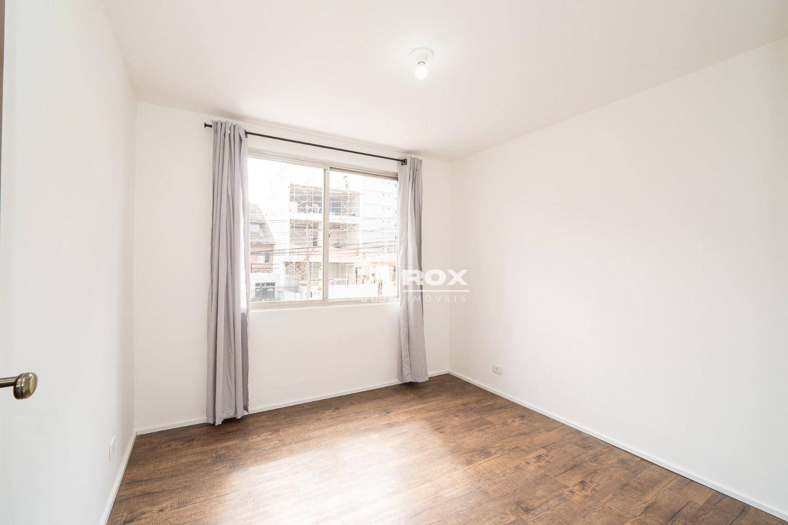 Apartamento para alugar com 3 quartos, 102m² - Foto 19