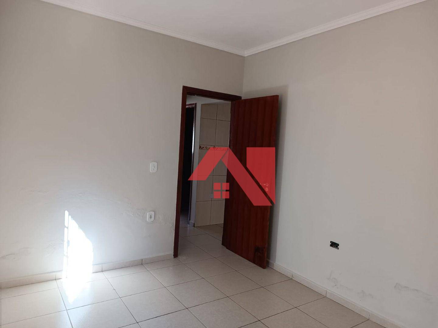 Casa à venda com 2 quartos, 80m² - Foto 13