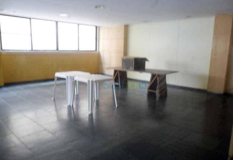 Apartamento para alugar com 2 quartos, 80m² - Foto 12