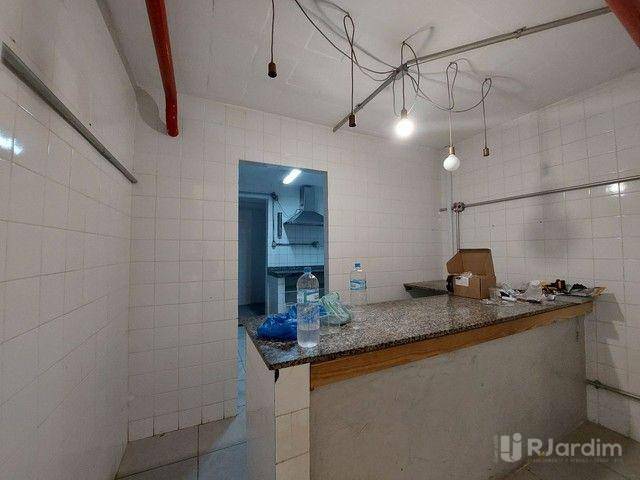 Casa para alugar com 5 quartos, 185m² - Foto 46