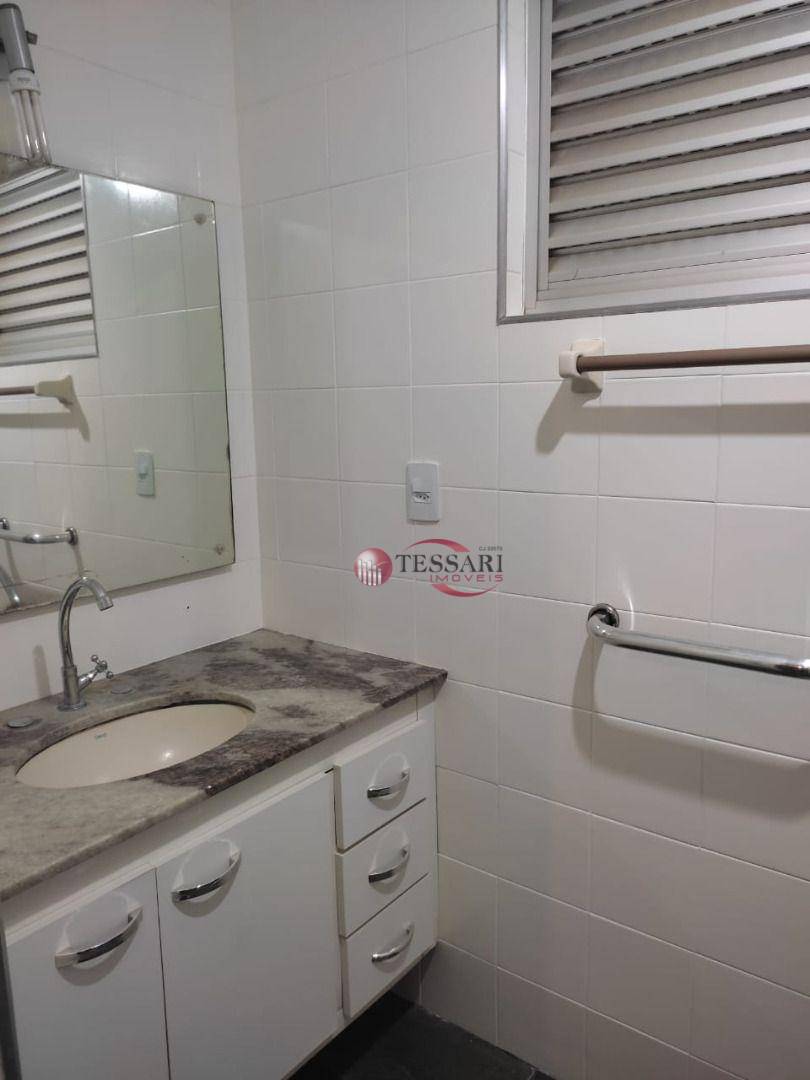 Apartamento para alugar com 2 quartos, 100m² - Foto 8