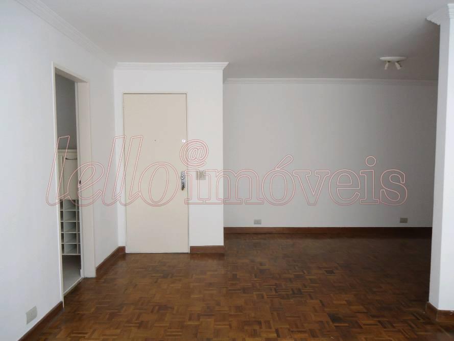 Apartamento para alugar com 2 quartos, 103m² - Foto 3