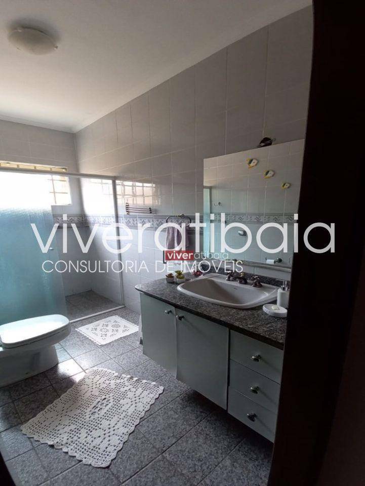 Casa à venda com 3 quartos, 228m² - Foto 21