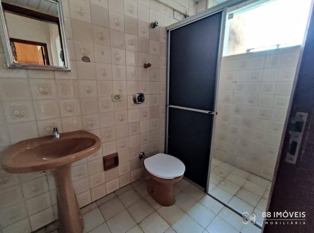 Apartamento à venda com 2 quartos, 64m² - Foto 8