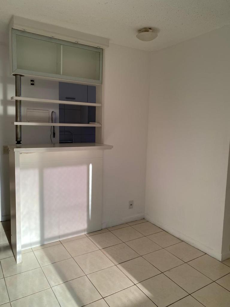 Apartamento à venda com 2 quartos, 48m² - Foto 6