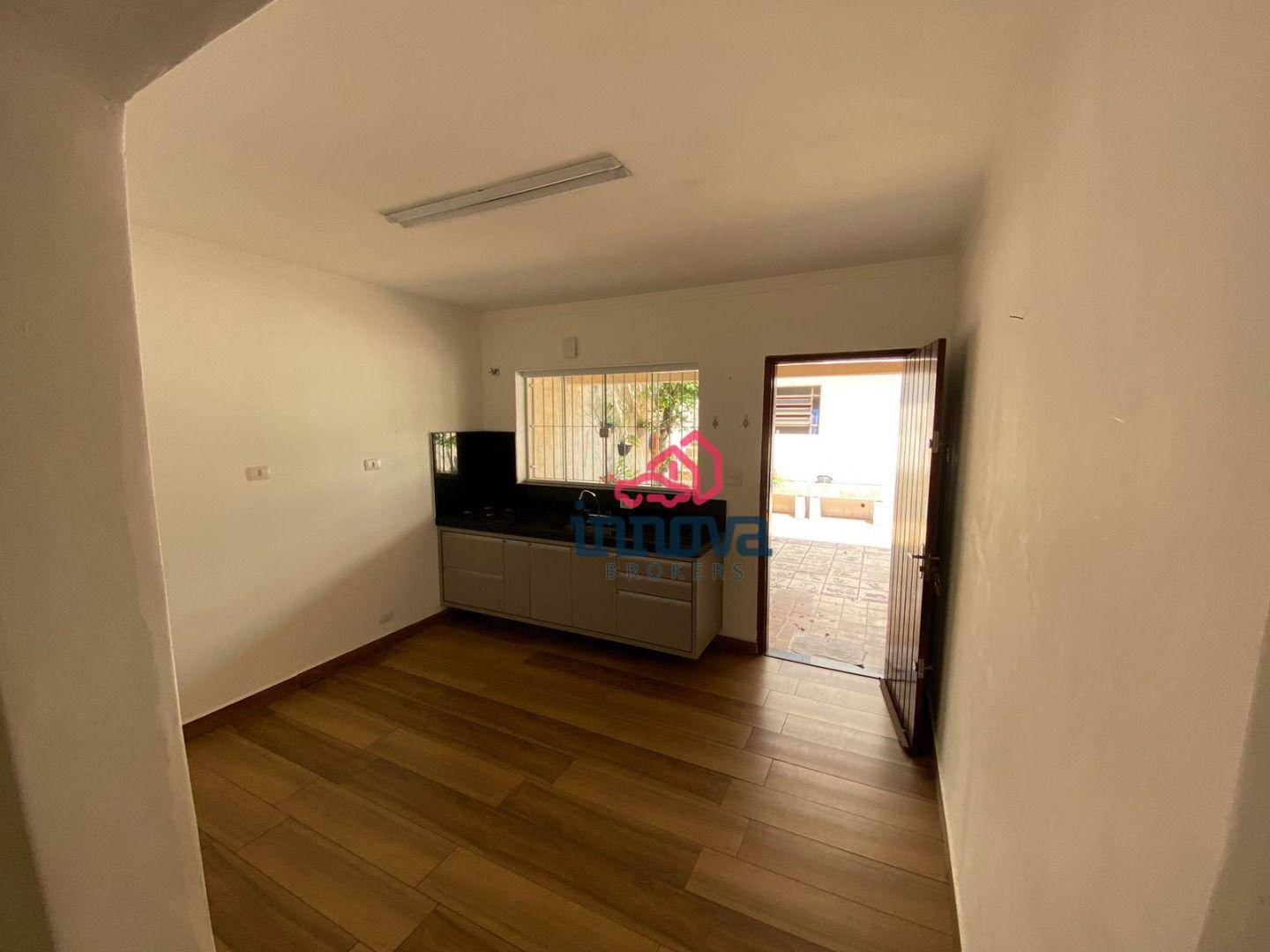 Casa à venda com 2 quartos, 250M2 - Foto 2