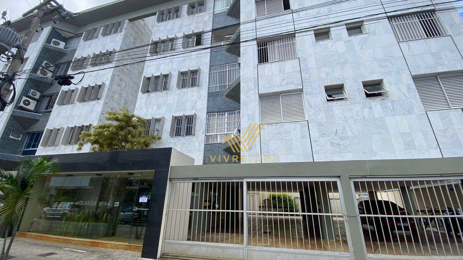 Cobertura à venda com 4 quartos, 180m² - Foto 1