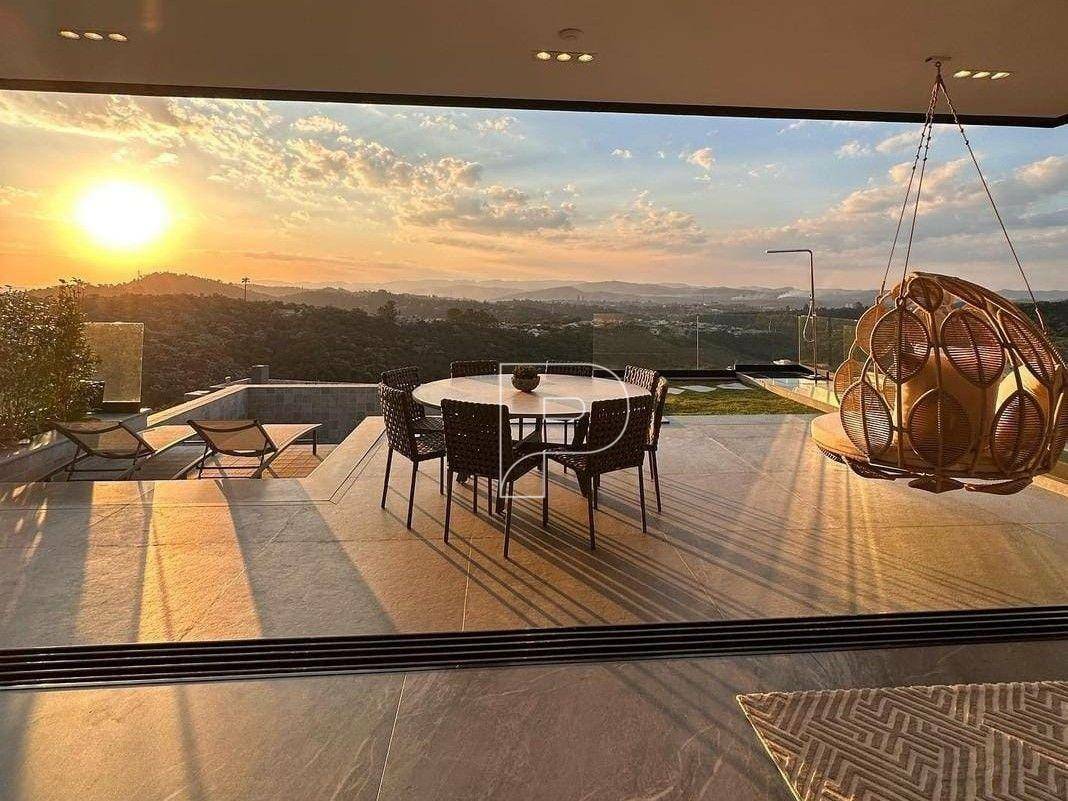 Casa de Condomínio à venda com 4 quartos, 490m² - Foto 10