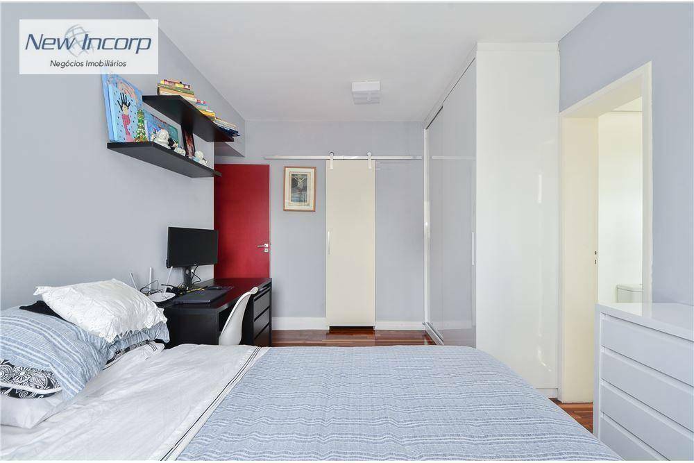 Apartamento à venda com 3 quartos, 146m² - Foto 28