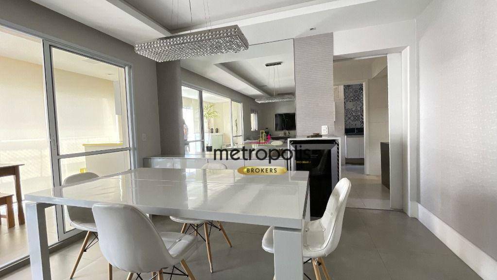Apartamento para alugar com 3 quartos, 135m² - Foto 7