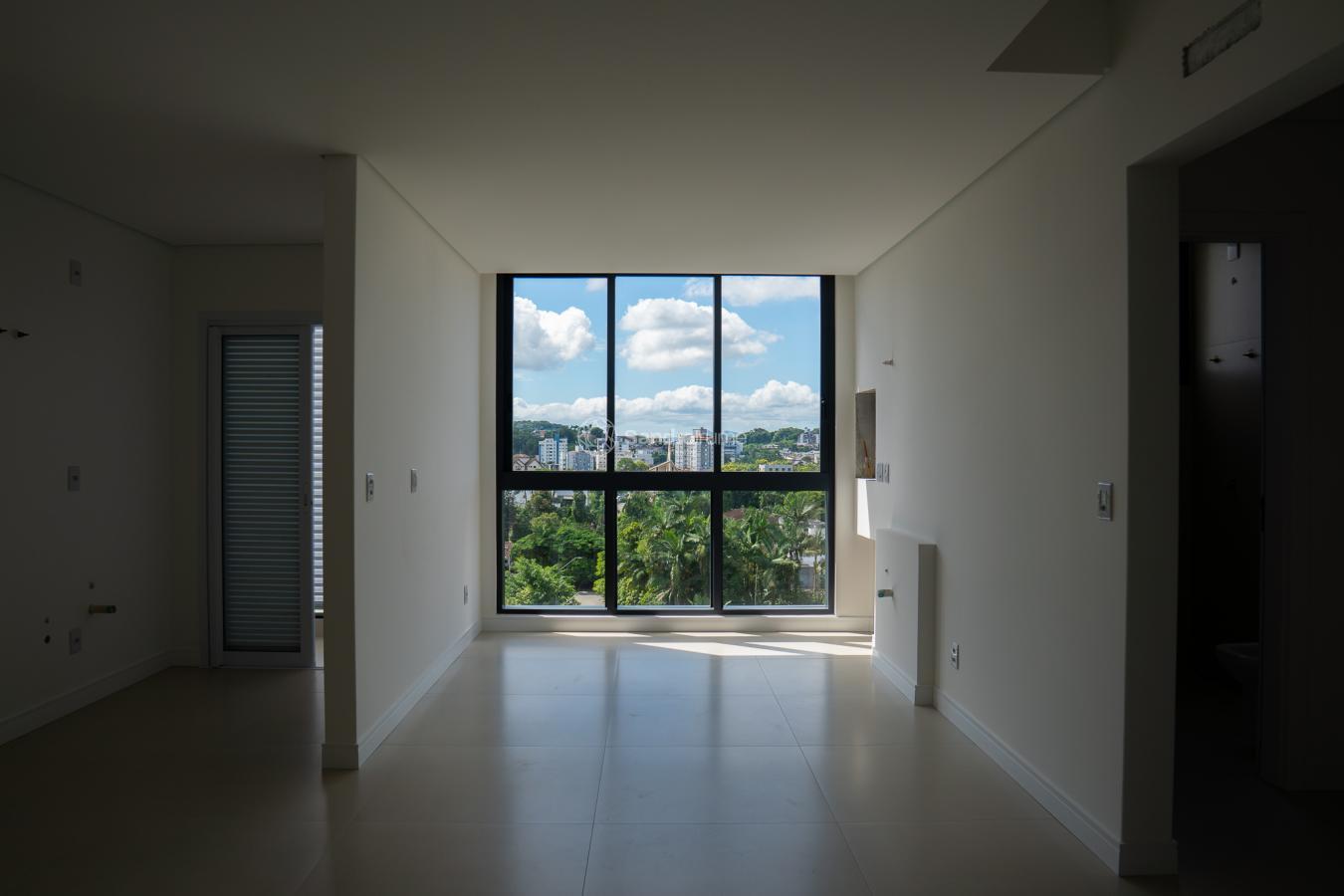 Apartamento à venda com 2 quartos, 86m² - Foto 5