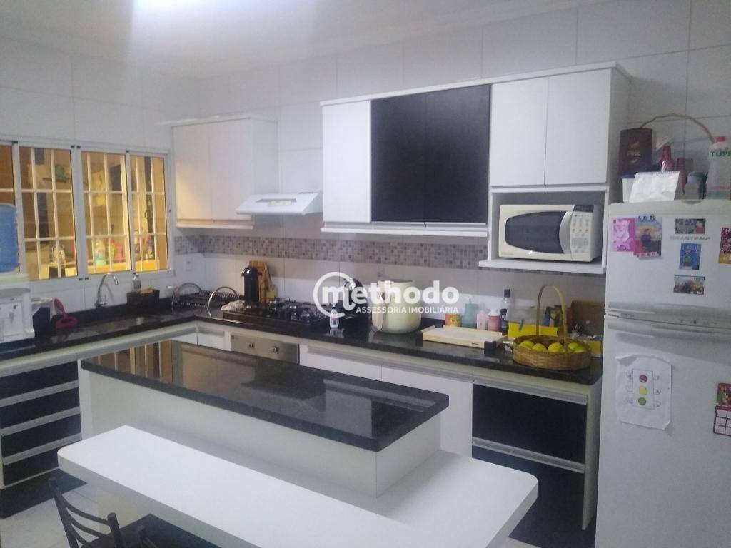 Casa à venda com 3 quartos, 180m² - Foto 5