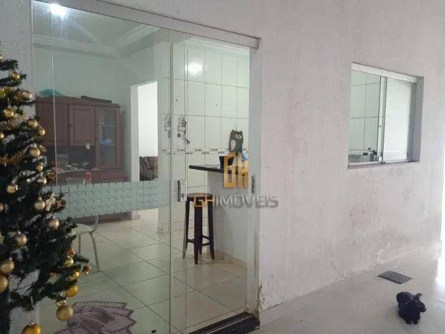 Casa à venda com 3 quartos, 260m² - Foto 7