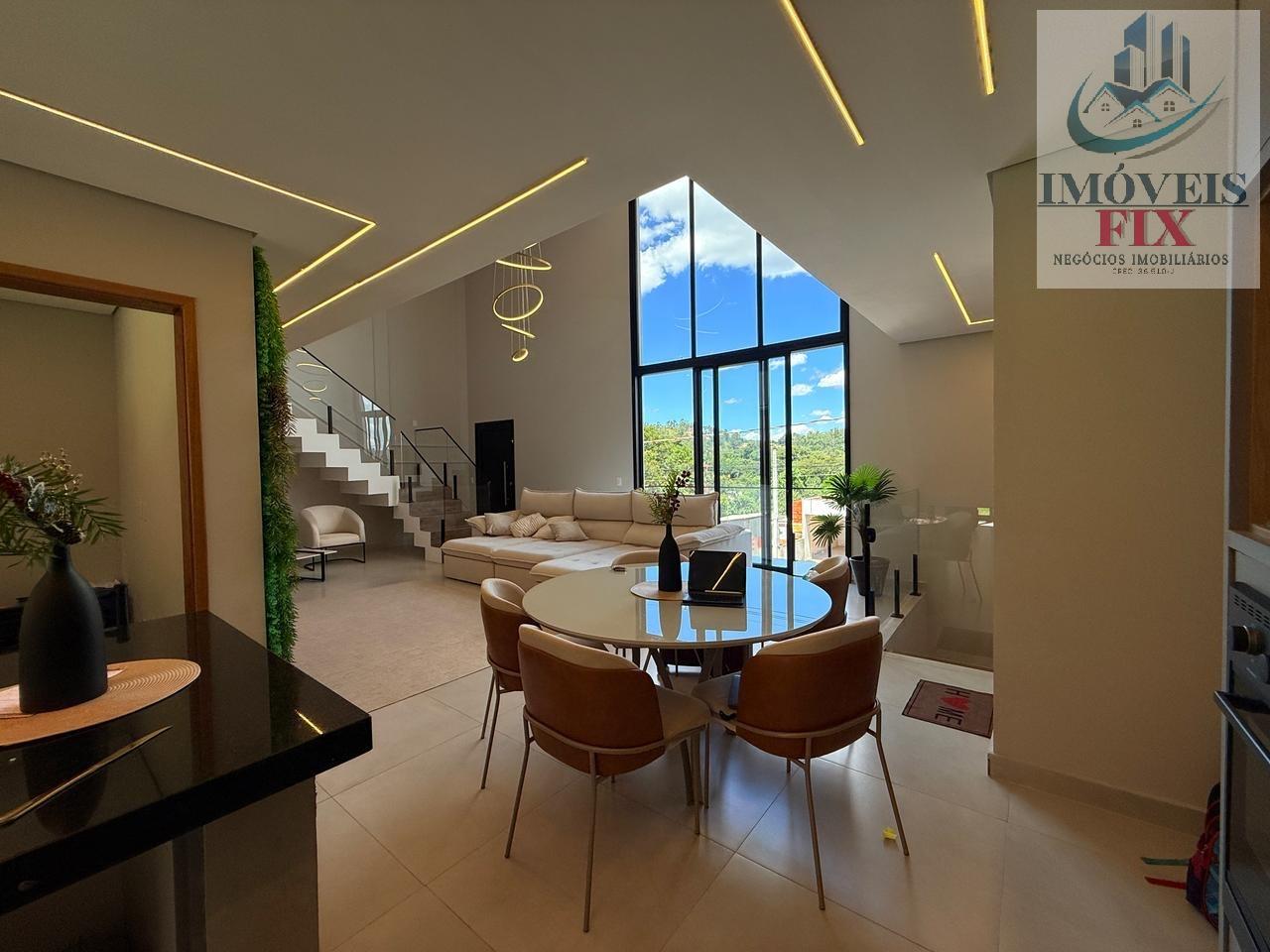 Casa de Condomínio à venda com 3 quartos, 245m² - Foto 4