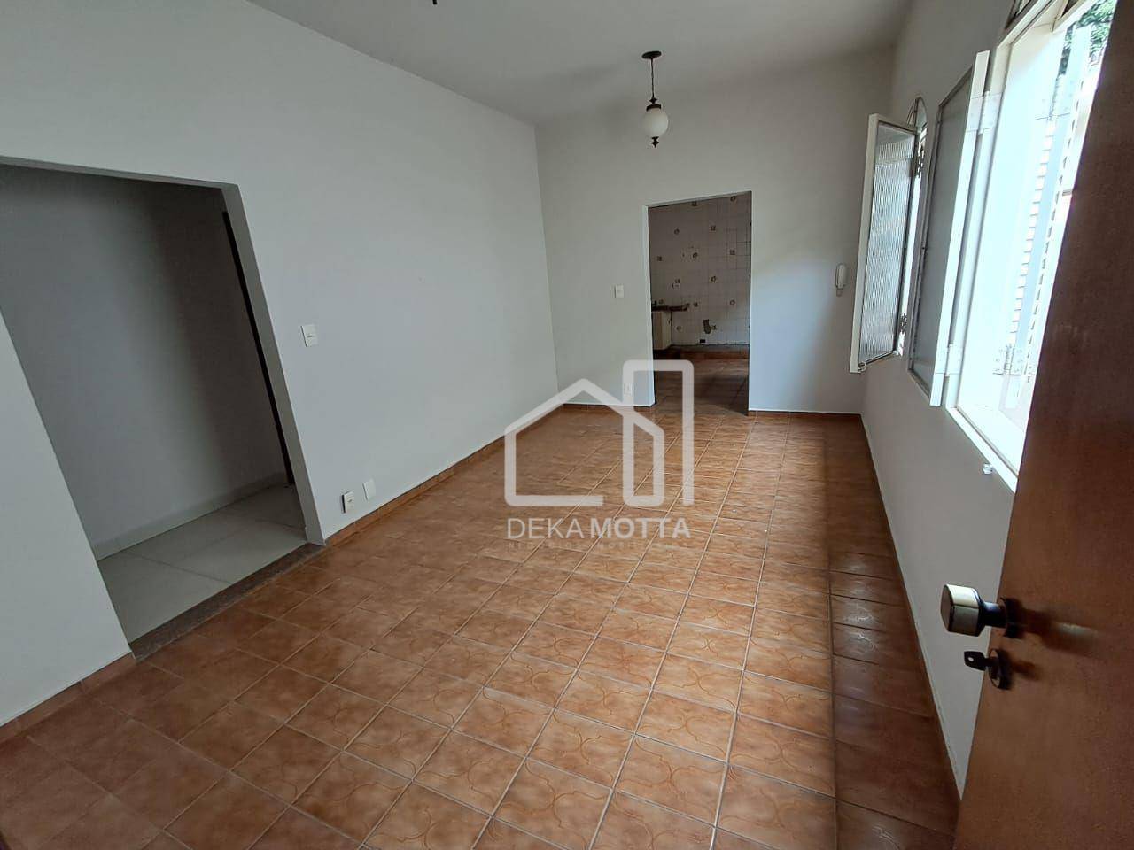 Casa à venda com 3 quartos, 234m² - Foto 10