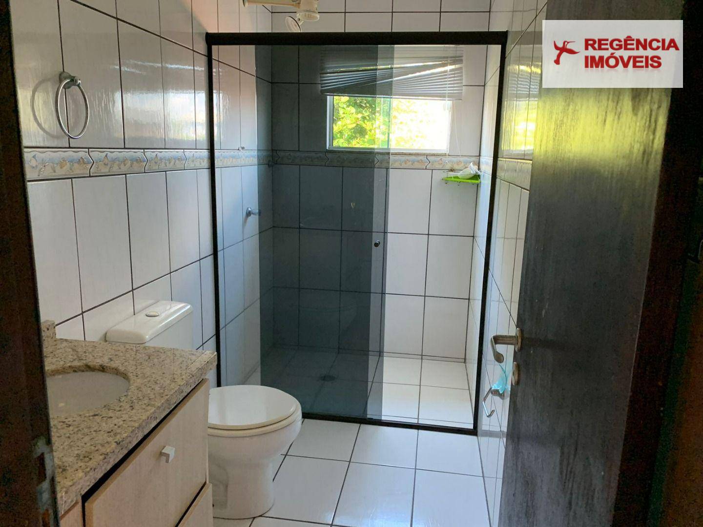 Casa à venda com 5 quartos, 198m² - Foto 6