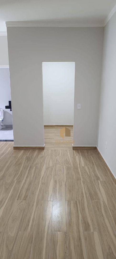 Casa de Condomínio para alugar com 3 quartos, 140m² - Foto 8