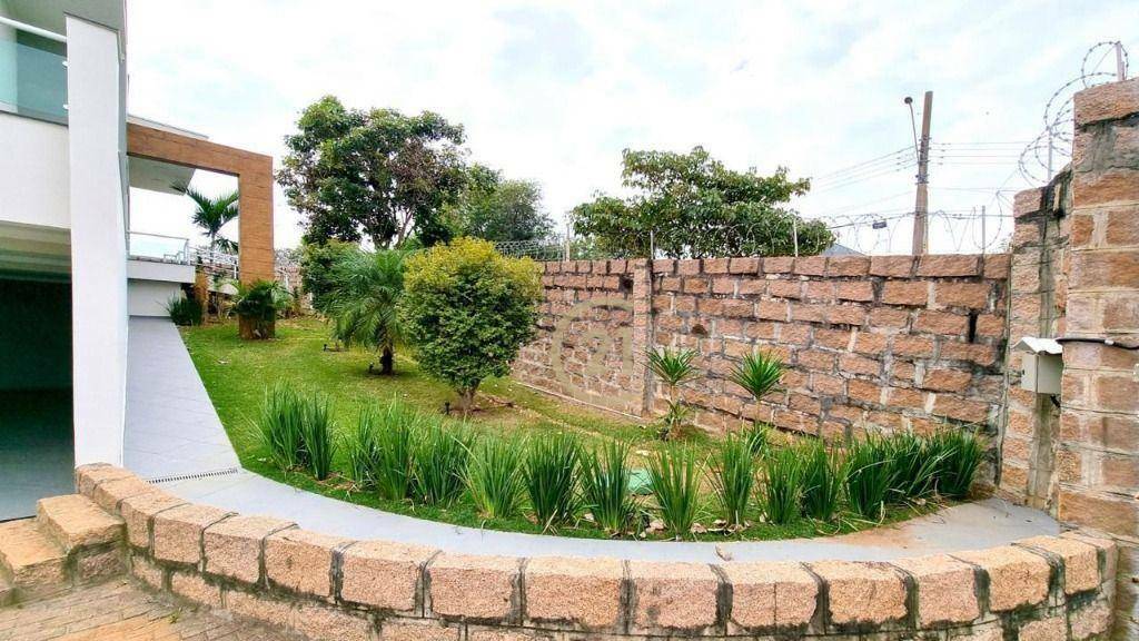 Casa de Condomínio à venda com 3 quartos, 600m² - Foto 16