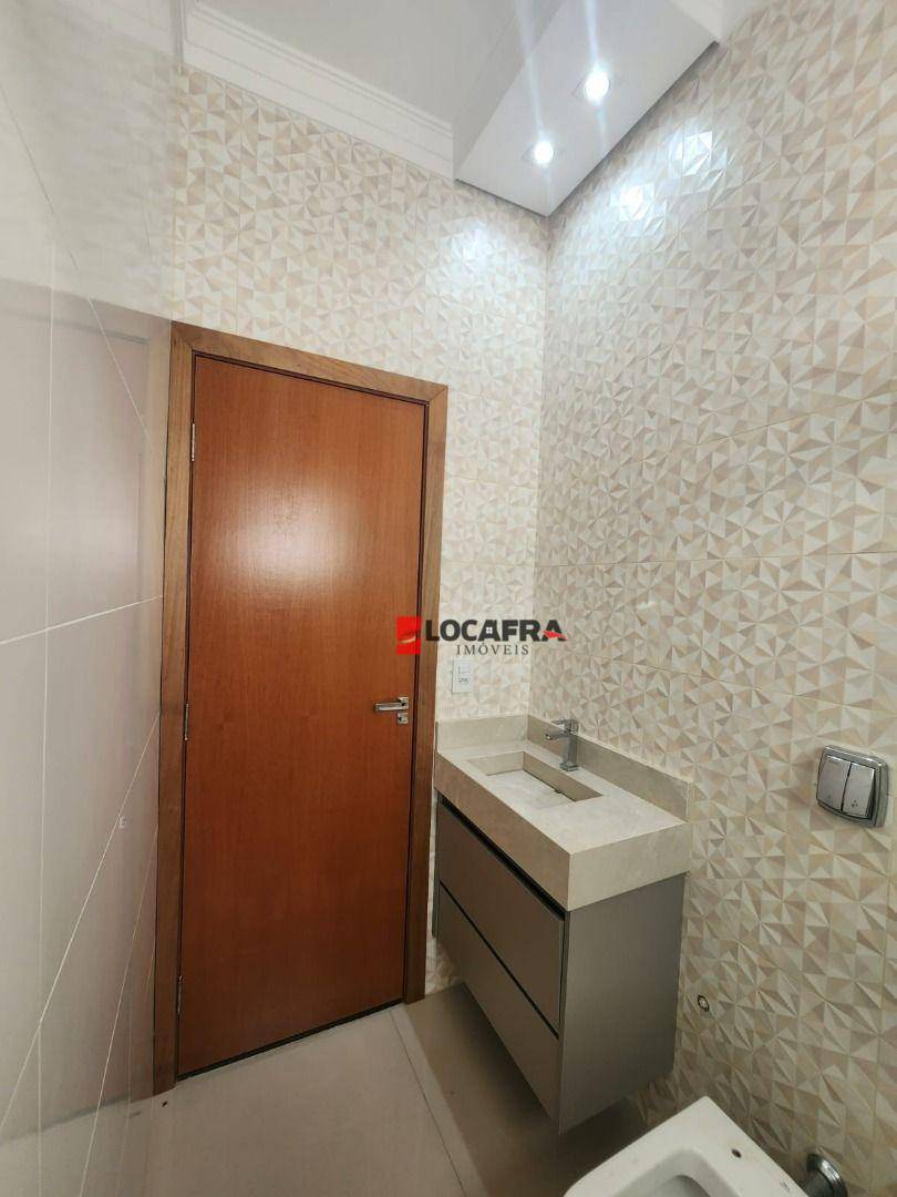 Casa à venda com 3 quartos, 117m² - Foto 14