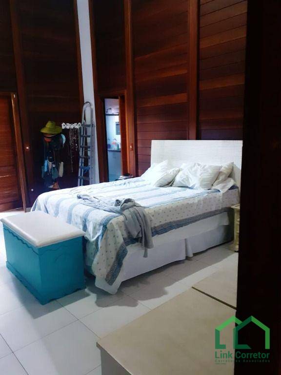 Casa de Condomínio à venda com 3 quartos, 340m² - Foto 12