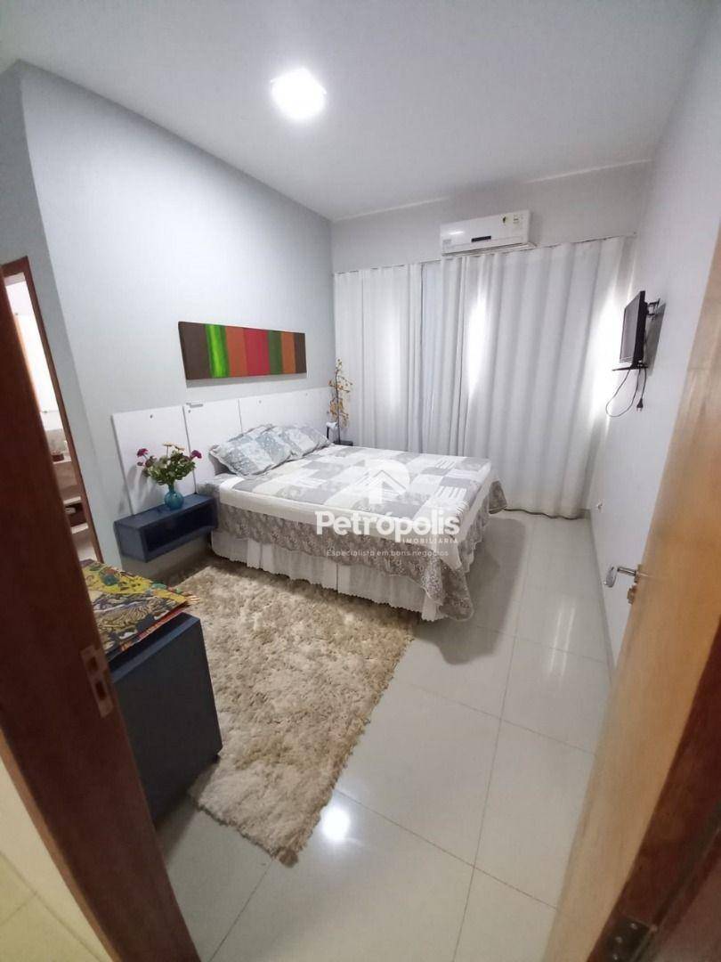 Sobrado à venda com 4 quartos, 330m² - Foto 14