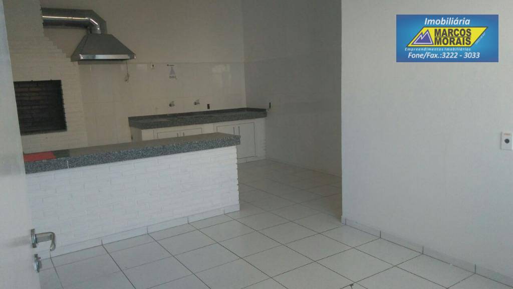 Casa à venda com 3 quartos, 200m² - Foto 22
