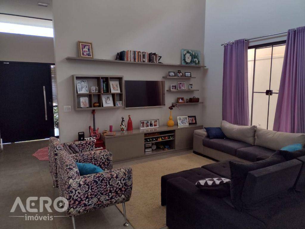 Casa de Condomínio à venda com 3 quartos, 220m² - Foto 18