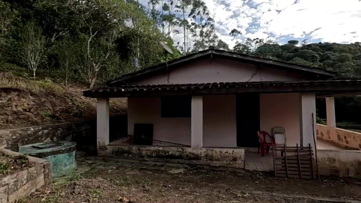 Casa de Condomínio à venda com 3 quartos, 3800m² - Foto 32